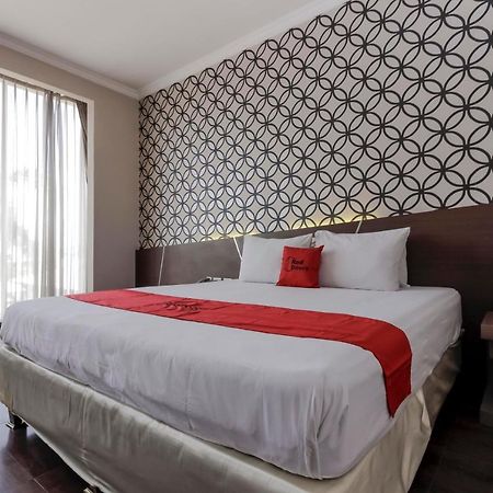 Reddoorz Plus Near Grage City Mall Cirebon Exteriör bild