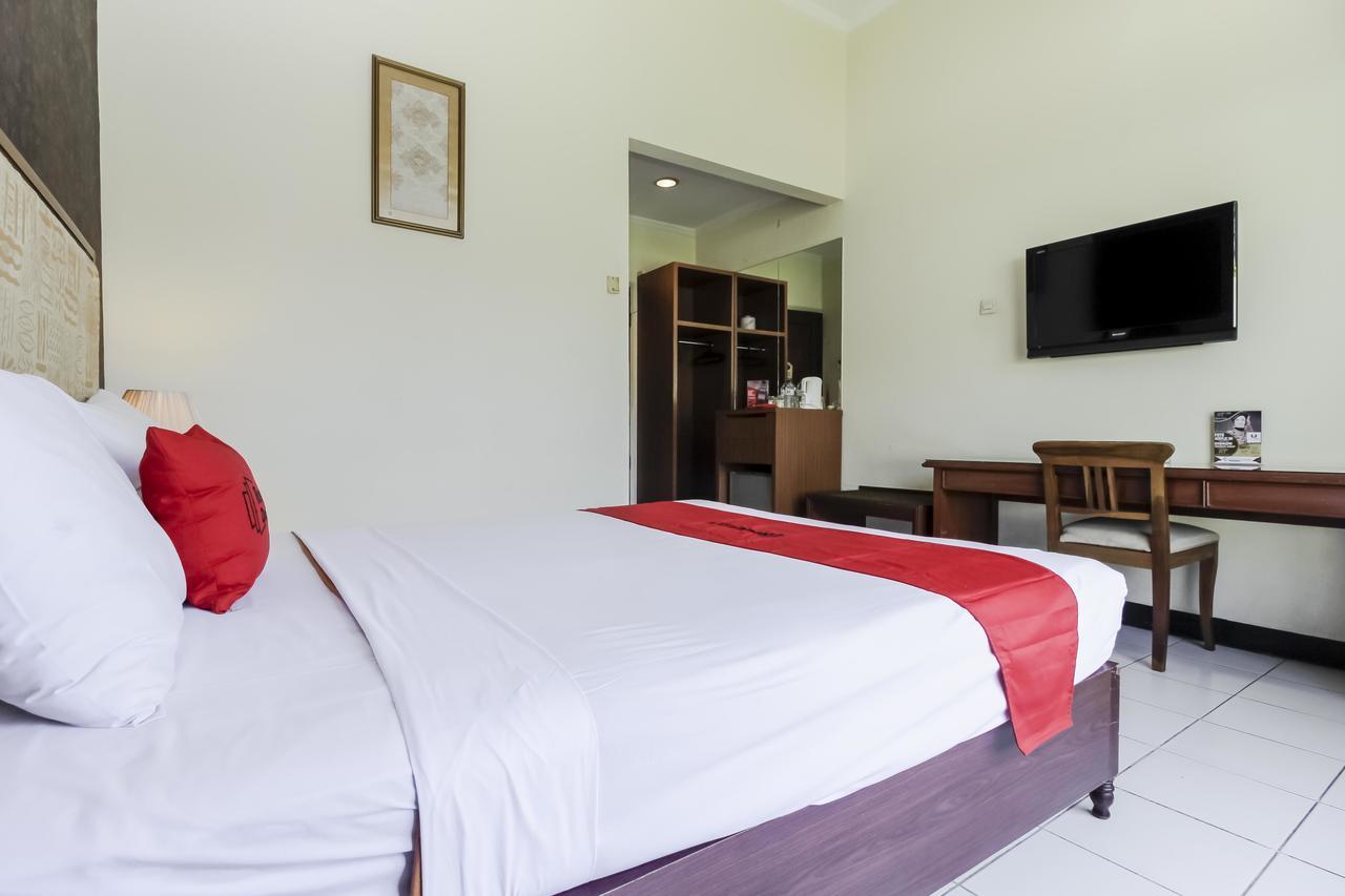 Reddoorz Plus Near Grage City Mall Cirebon Exteriör bild