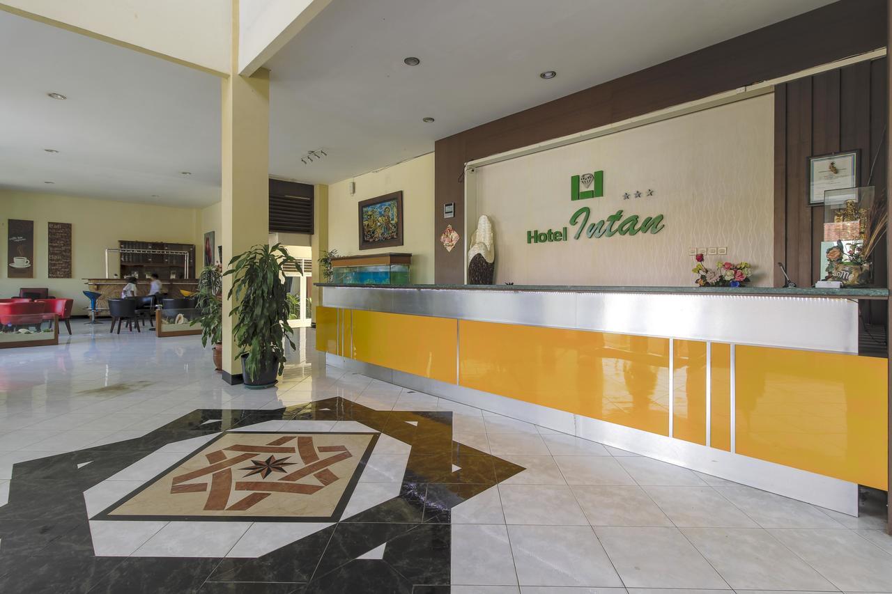 Reddoorz Plus Near Grage City Mall Cirebon Exteriör bild
